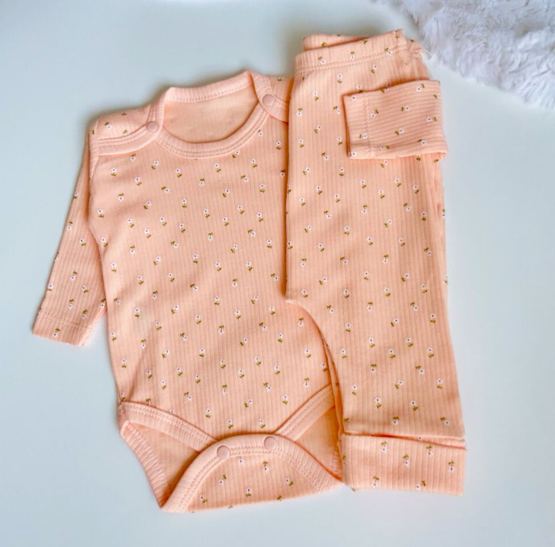 ÇİÇEK DETAYLI FİTİLLİ TAKIM