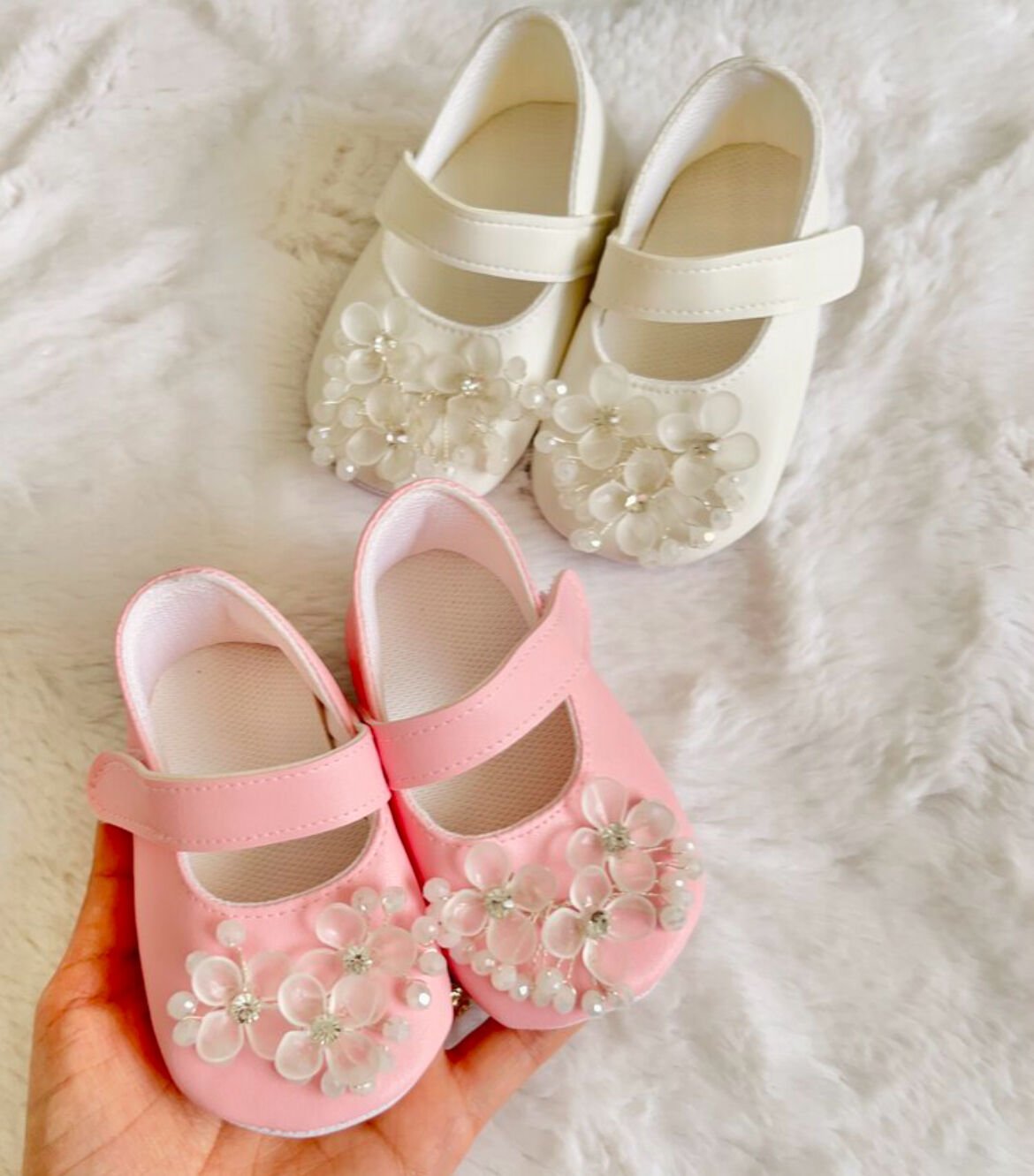 ÇİÇEK FİGÜRLÜ KIZ BEBEK AYAKKABI