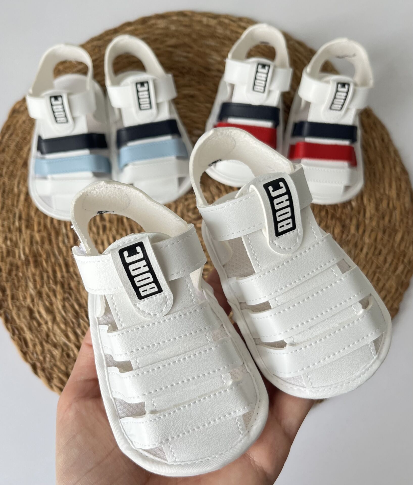 YAZLIK BEBEK SANDELET