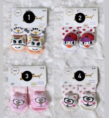 OYUNCAK DETAYLI ÇORAP