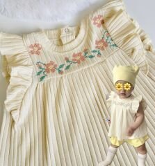 ÇİÇEK BASKILI  YAZLIK TAKIM