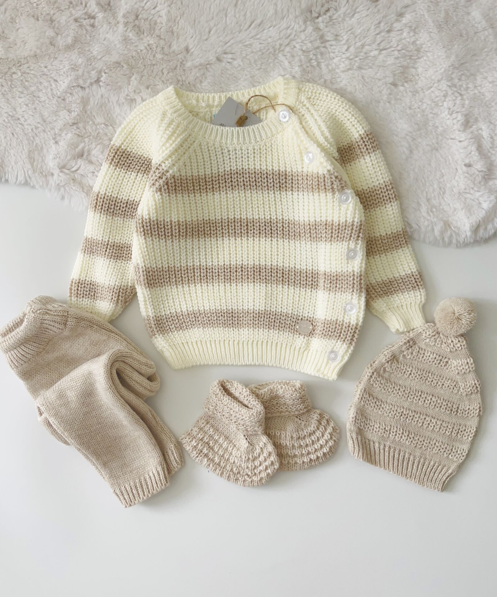 ÇİZGİLİ 4 LÜ ÖRGÜLÜ TAKIM