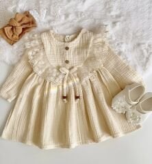 DANTEL YAKALI MÜSLİN ELBİSE