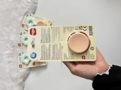 ÇİFT RENKLİ ÇINGIRAKLI DİŞ KAŞIYICI